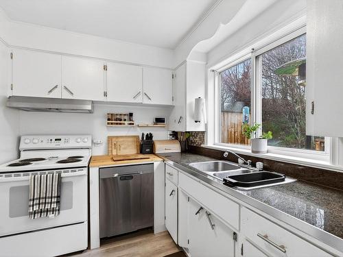 212 Roleika Drive, Dartmouth, NS 