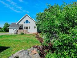 12 Clam Point Road  Clam Point, NS B0W 1N0