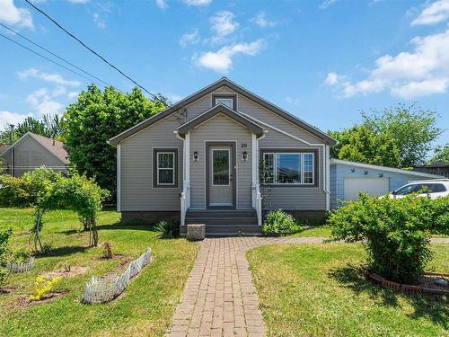 26 Spring Garden Rd Middleton, NS  Middleton, NS B0S 1P0