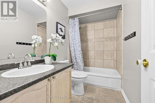 91 Winnegreen Court, Ottawa, ON 