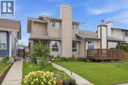17 Abberfield Crescent NE  Calgary, AB T2A 6P4