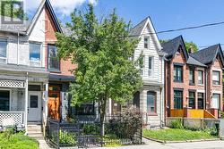 237 LOGAN AVENUE  Toronto, ON M4M 2N2