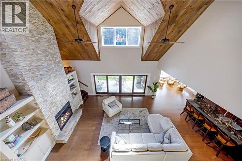 4320 Random Acres Road, Milton, ON 