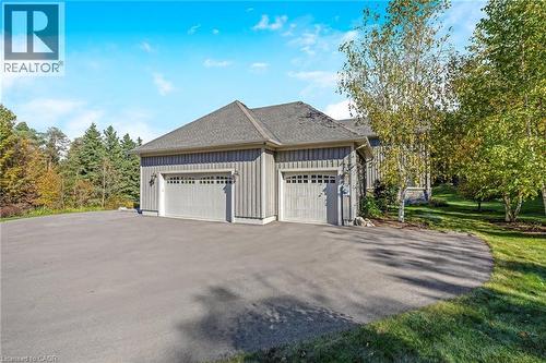 4320 Random Acres Road, Milton, ON 