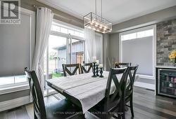 Eat in Kitchen - 