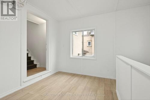1012 North Shore Boulevard E, Burlington, ON 