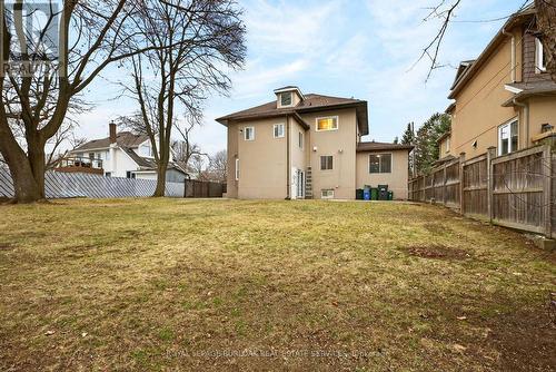 1012 North Shore Boulevard E, Burlington, ON 