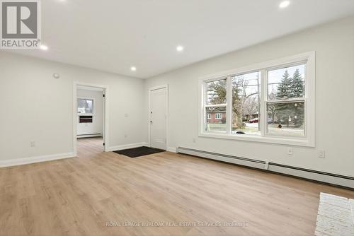 1012 North Shore Boulevard E, Burlington, ON 