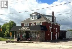 745 KING Street E  Kitchener, ON N2G 2M4