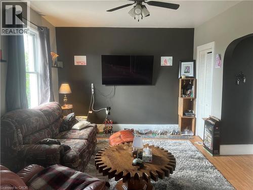 745 King Street E, Kitchener, ON 
