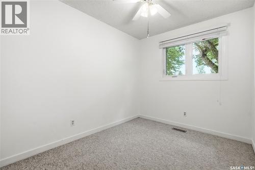 35 Blackman Place, Regina, SK 