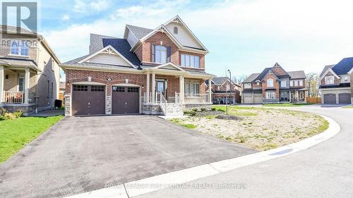 58 SANFORD CIRCLE  Springwater, ON L9X 2A9