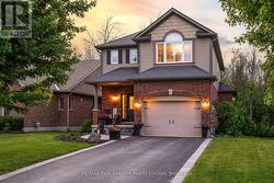 37 CHAMBERLAIN CRESCENT  Collingwood, ON L9Y 0C9