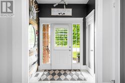 Bright and spacious front entry - 