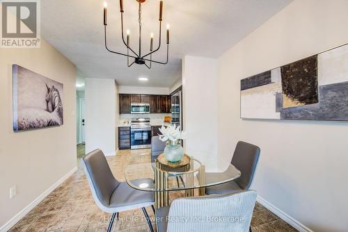 208 Featherstone Crescent, Kitchener, ON 