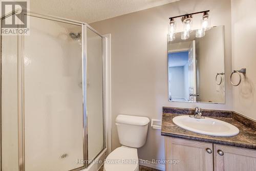 208 Featherstone Crescent, Kitchener, ON 