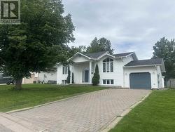 48 Millcreek DR Sault Ste. Marie, ON P6B 6H6