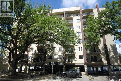 205 537 4th AVENUE N  Saskatoon, SK S7K 2M6