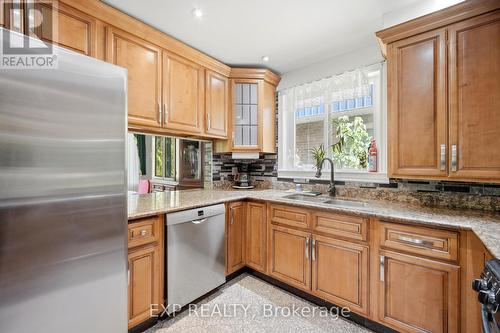 43 Ridgemoor Avenue, Toronto, ON 