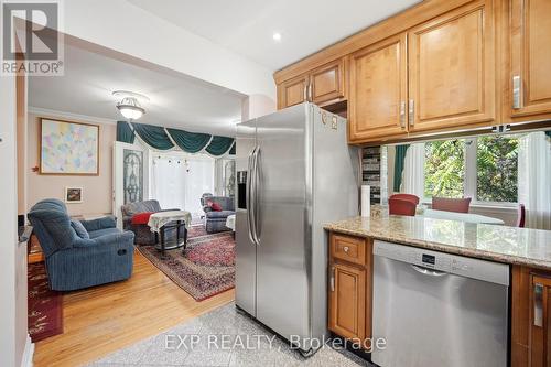 43 Ridgemoor Avenue, Toronto, ON 