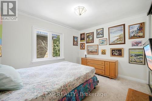 43 Ridgemoor Avenue, Toronto, ON 