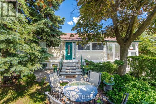 43 Ridgemoor Avenue, Toronto, ON 