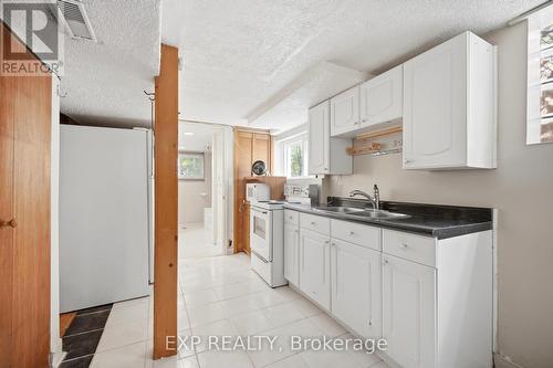 43 Ridgemoor Avenue, Toronto, ON 