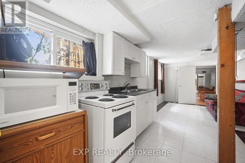 43 Ridgemoor Avenue, Toronto, ON 