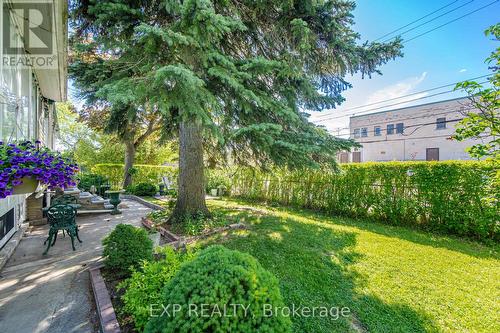 43 Ridgemoor Avenue, Toronto, ON 