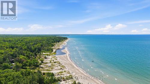 Wahnekewening Beach - 581 Tiny Beaches Road N, Tiny, ON 