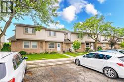 647 WOODWARD Avenue Milton, ON L9T 3K4