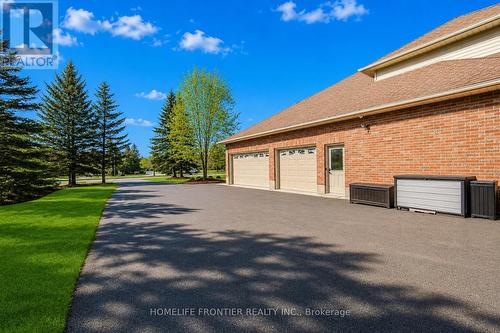 17 Bridle Path, Puslinch, ON 
