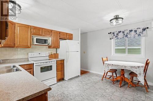 10 Saddle Avenue, Rideau Lakes, ON 