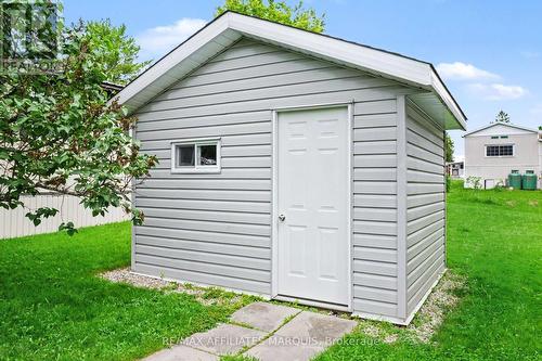 10 Saddle Avenue, Rideau Lakes, ON 