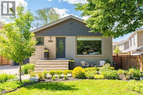 2209 CAROLINE Street  Burlington, ON L7R 1M4