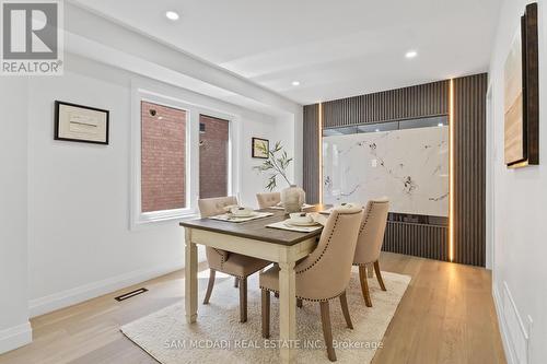 1521 Roseway Drive, Mississauga, ON 