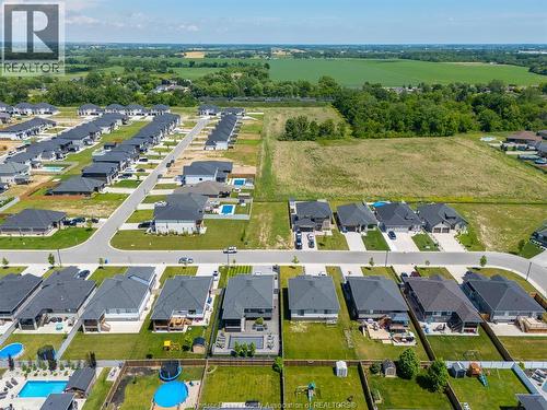 122 Davis, Amherstburg, ON 