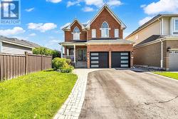 1249 LEACOCK COURT  Oshawa, ON L1K 2R3