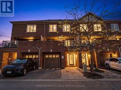 17 EDISON WAY Whitby, ON L1R 0J9