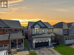 8 ELDERBERRY ROAD  Thorold (Confederation Heights), ON L2V 0E7