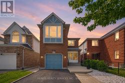 31 LARKSPUR ROAD Brampton, ON L6R 1W8