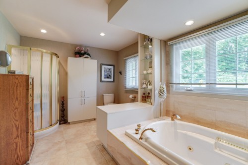 Salle de bains - 47 Rue Leber, Repentigny (Repentigny), QC 