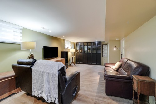 Salle familiale - 47 Rue Leber, Repentigny (Repentigny), QC 