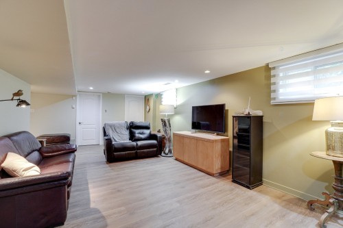 Salle familiale - 47 Rue Leber, Repentigny (Repentigny), QC 