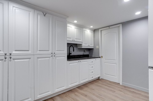 Salle de lavage - 47 Rue Leber, Repentigny (Repentigny), QC 