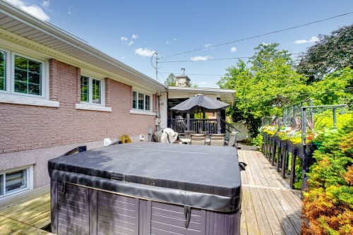 Spa - 47 Rue Leber, Repentigny (Repentigny), QC 