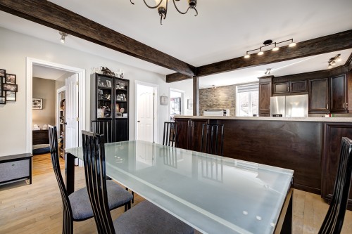 Salle à manger - 36 Av. Dubé, Montréal-Est, QC 