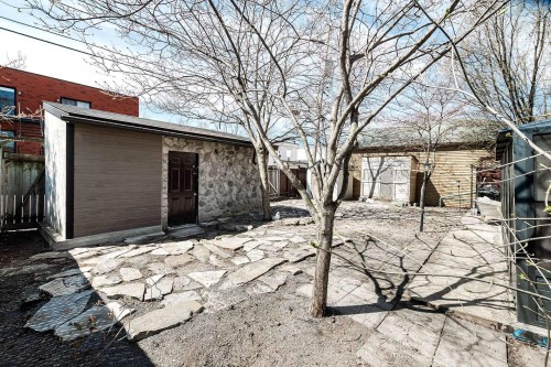 Extérieur - 36 Av. Dubé, Montréal-Est, QC 