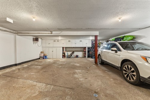 Garage - 2-160 Boul. Du Mont-Bleu, Gatineau (Hull), QC 