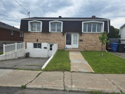 1479  - 1481 Rue Balmoral  Longueuil (Saint-Hubert), QC J4T 1B4